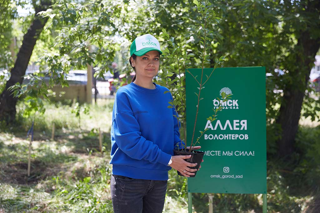Как&nbsp;Галина Смирнова из&nbsp;Омска собрала 4&nbsp;тысячи земляков на&nbsp;посадку деревьев